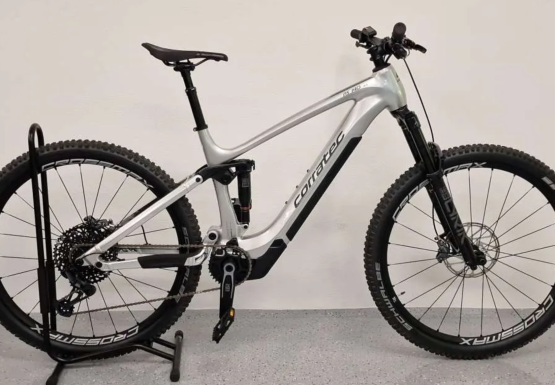 Light E-Bike der Marke Corratec